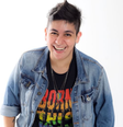Cintia Rosini: "Subir num palco e falar abertamente sobre sexualidade e vivências lésbicas é um ato político"  Foto: @ajulianadasfotos