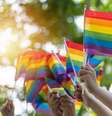 Resultados indicam que as pessoas vêm se sentindo mais confortáveis em relação à orientação sexual  Foto: iStock