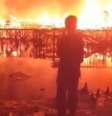 Grande incêndio atinge comunidade em Santos e destrói dezenas de casas  Foto: Reprodução/Redes sociais