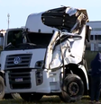 Motorista morreu após tombamento de caminhão em Valinhos  Foto: Reprodução/EPTV