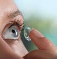 Setembro Safira: saiba como usar lentes de contato corretamente -  Foto: Shutterstock / Saúde em Dia