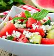 Certos alimentos podem dar uma força no quesito hidratação  Foto: iStock / Jairo Bouer