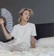 Dormir no calor pode ser um grande desafio -  Foto: Shutterstock / Alto Astral