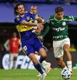 Surpresa na formação do Boca, Cavani atuou mais recuado contra o Palmeiras na Bombonera  Foto: Cesar Greco/SEP
