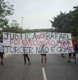 Torcida protesta após morte de são-paulino antes de clássico contra o Corinthians  Foto: Renato Gizzi/Photo Premium/Gazeta Press
