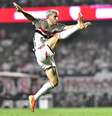 Calleri faz dois em virada do São Paulo sobre o Corinthians  Foto: Eduardo Carmim/Photo Premium/Gazeta Press