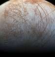 Europa, uma das luas geladas de Júpiter, é o lugar mais provável em nosso sistema solar para abrigar vida alienígena  Foto: ESA (European Space Agency) / BBC News Brasil