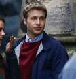 Meg Bellamy e Ed McVey como Kate Middleton e o príncipe William -  Foto: Divulgação / Netflix / Perfil Brasil