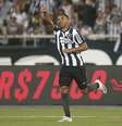 Sá teve seu relacionamento exposto nas redes sociais –  Foto: Vitor Silva/Botafogo / Jogada10
