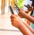 É preciso tomar muito cuidado com os desafios que circulam pelas redes sociais  Foto: iStock / Jairo Bouer