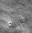 Cratera que parece ter sido formada após a colisão da Luna-25 (Imagem: Reprodução/NASA’s Goddard Space Flight Center/Arizona State University)  Foto: Canaltech