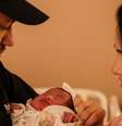 Filha de Neymar e Bruna Biancardi surgiu de olho aberto em nova foto e surpreendeu a web.  Foto: Reprodução, Instagram/@neymarjr e @nadine.gonçalves / Purepeople