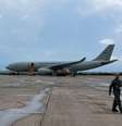 Avião da FAB que irá repatriar brasileiros em Israel   Foto: Guilherme Mazieiro
