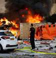 Incêndio causado por míssil lançado de Gaza em Ashkelon, Israel  Foto: Reuters / BBC News Brasil