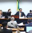 Comissão aprovou projeto que proíbe casamento LGBTQIA+ por 12 votos a cinco  Foto: Vinicius Loures/Câmara dos Deputados
