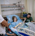 Homem encontrou a filha que foi atacada pelo Hamas após ela enviar localização  Foto: BBC News Brasil