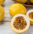 Use a Fruta da Paixão para atrair um amor -  Foto: Shutterstock / João Bidu