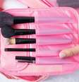 Organize bem a sua nécessaire com essas dicas - Shutterstock  Foto: Alto Astral