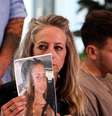 Keren Scharf Schem pede para que filha seja libertada  Foto: Reuters