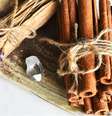 Você sabia que a canela pode ser a chave para se tornar mais sedutora? Confira os rituais com canela e conheça suas propriedades afrodisíacas -  Foto: Shutterstock / João Bidu