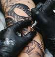 Saiba qual método usar para remover sua tatuagem -  Foto: Shutterstock / Alto Astral
