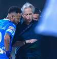 Jorge Jesus conversa com Neymar durante partida do Al-Hilal –  Foto: Divulgação/Al-Hilal / Jogada10
