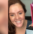 Mulher viraliza após ironizar troféu que recebeu depois de ser mandada embora de empresa: “Troféu de trouxa?”  Foto: Reprodução/Tik Tok