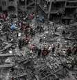 Destruição no campo de refugiado de  Al-Shati, perto da Cidade de Gaza    Foto: Reuters