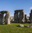 O círculo de pedras foi construído há mais de 5 mil anos e fica localizado no sul da Inglaterra  Foto: wikimedia commons Tristan J. Wilson / Flipar