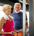 Personal destaca benefícios da musculação na terceira idade; veja -  Foto: Shutterstock / Saúde em Dia