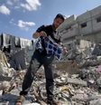 Khalil Khader perdeu 11 familiares em uma explosão  Foto: BBC News Brasil