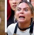 Jaquelline e Kally brigam em 'A Fazenda 15'. Reprodução/Playplus  Foto: Mais Novela