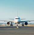 Veja dicas para comprar sua passagem aérea  Foto: iStock