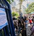 Chegada de pais e alunos para primeiro dia de provas do Exame Nacional do Ensino Médio (Enem) em uma universidade da zona sul de São Paulo, na manhã deste domingo, 5  Foto: BRUNO ROCHA/ENQUADRAR/ESTADÃO CONTEÚDO