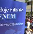 Movimentação de candidatos para o primeiro dia de prova do Enem 2023, na tarde deste domingo, 5, na Universidade de Fortaleza (UNIFOR), localizado na Avenida Washington Soares, em Fortaleza (CE)  Foto: CAIO ROCHA/ISHOOT/ESTADÃO CONTEÚDO