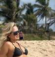Eliana de biquíni na praia -  Foto: reprodução Instagram @eliana / Famosos e Celebridades
