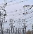 Linhas de transmissão de energia nos arredores de Pequim. REUTERS/Jason Lee  Foto: Reuters