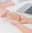O explante de silicone é cada vez mais procurado pela população - Shutterstock  Foto: Alto Astral