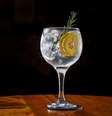 Gin tônica, o drinque mais clássico feito com o destilado  Foto: iStock