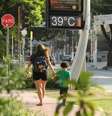 Termômetro na avenida Sumaré, em São Paulo, nesta segunda-feira, 13  Foto: Daniel Teixeira/Estadão / Estadão