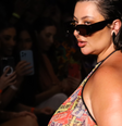 Letticia Munniz para a Dendezeiro no SPFW   Foto: Agência Brazil News / Elas no Tapete Vermelho