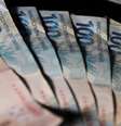 O 13º salário considera a divisão da remuneração integral do trabalhador por 12 e a multiplicação do resultado pelo número de meses trabalhados.  Foto: José Cruz/Agência Brasil / Perfil Brasil