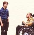 Pôster do documentário David Hollmes: O Menino Que Sobreviveu, protagonizado pelo dublê e produzido por Daniel Radcliffe (Imagem: Divulgação/HBO)  Foto: Canaltech