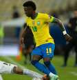 Vini Jr e Di Maria, em Brasil 0x1 Argentina, no Maracanã, na final da Copa América de 2019 –  Foto: Rafael Ribeiro/CBF / Jogada10