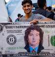 Javier Milei prometeu dolarizar a economia argentina  Foto: Getty Images / BBC News Brasil