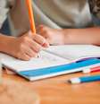 De maneira geral, 41,2% das crianças do Brasil estão em creches – dado ainda distante da meta de 50%, estabelecida pelo Plano Nacional de Educação (PNE)  Foto: Reprodução/iStock/PeopleImages