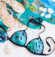Veja dicas para montar um look de praia estiloso -  Foto: Shutterstock / Alto Astral