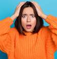Se você já se encontrou afundado em dívidas, não foi o único. Confira agora uma oração para sair das dívidas! -  Foto: Shutterstock / João Bidu