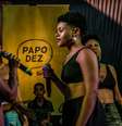 Rimadoras Pérola e Gabi, integrantes do H2M, o Hip Hop das Minas, que vem organizando as batalhas de rima de mulheres em Paraty  Foto: Gustavo Cerqueira
