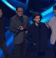 A invasão de 2022, ainda com a equipe de Elden Ring no palco.  Foto:  The Game Awards  / Voxel